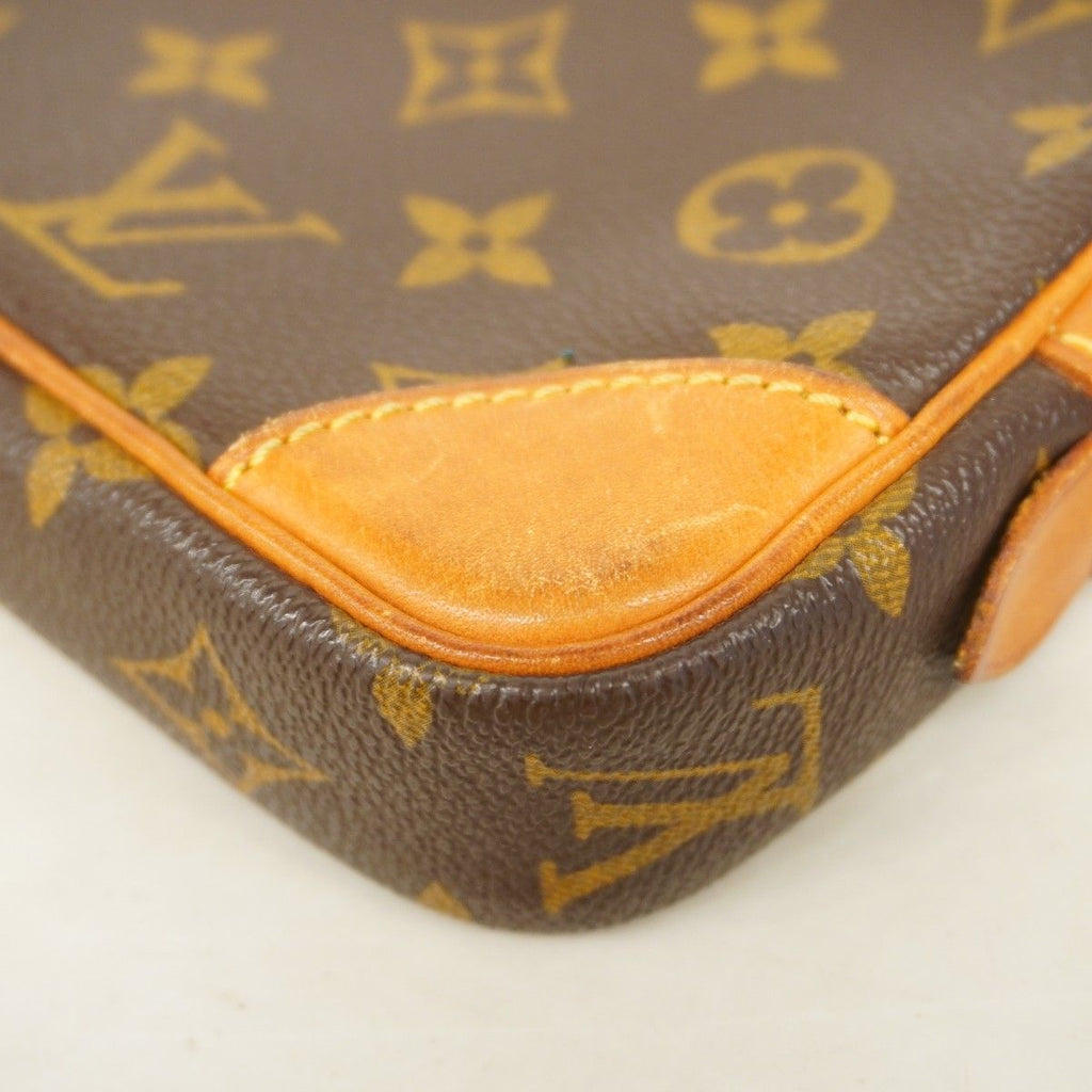 Louis Vuitton Clutch Monogram Marly Dragonne PM Brown — view 7