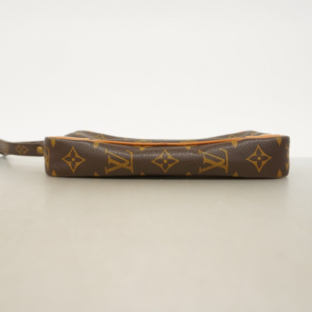 Louis Vuitton Clutch Monogram Marly Dragonne PM Brown — view 3