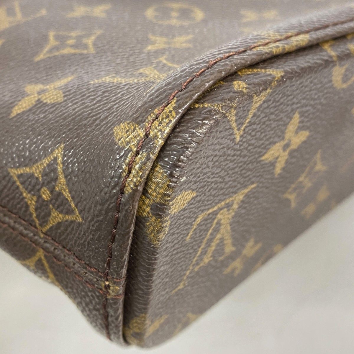 Louis Vuitton Handbag Monogram Vavin PM Brown — view 9