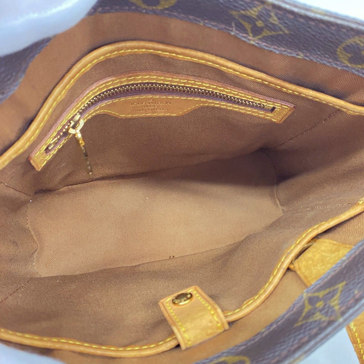 Louis Vuitton Handbag Monogram Vavin PM Brown — view 4