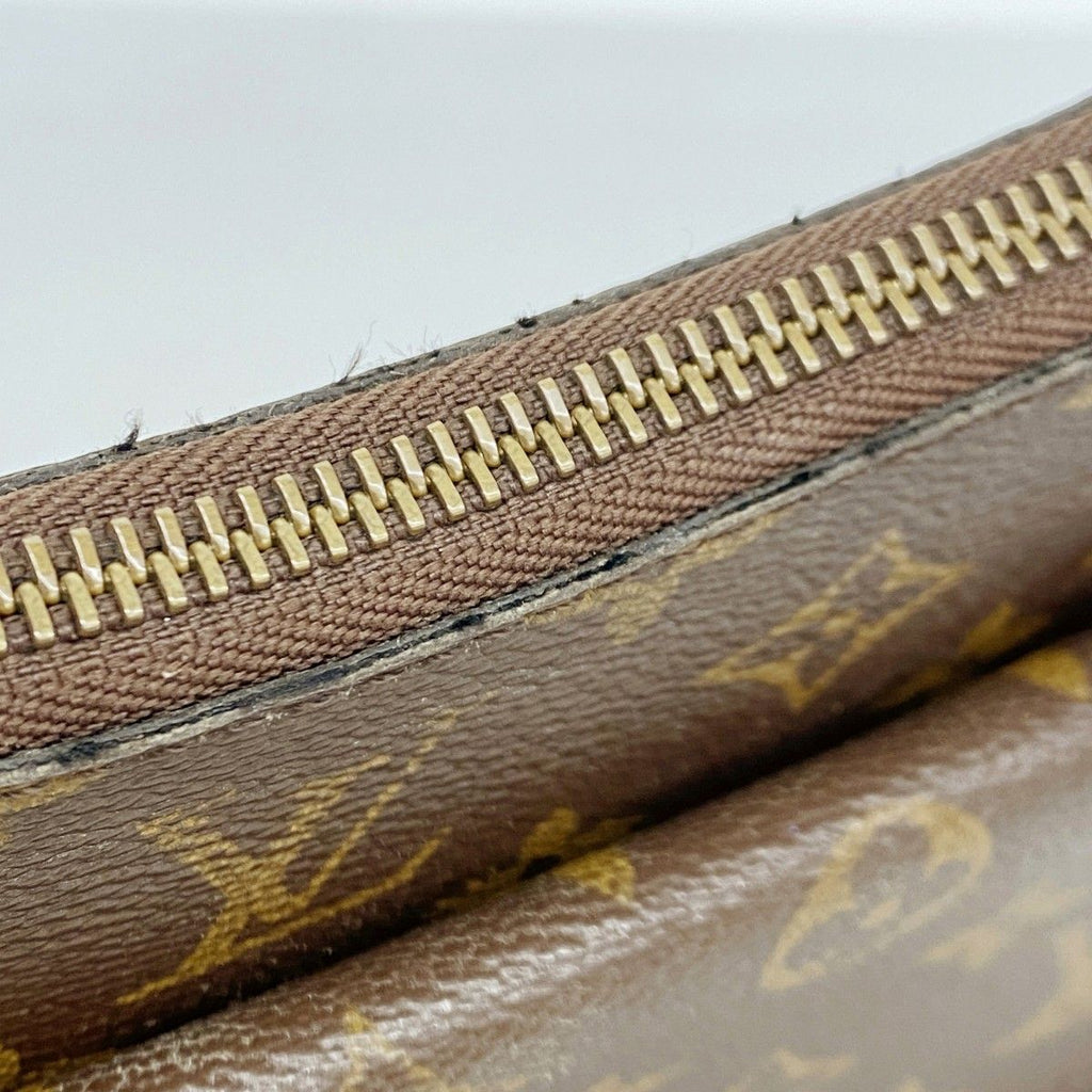Louis Vuitton Shoulder Bag Monogram Mabillon Brown — view 6