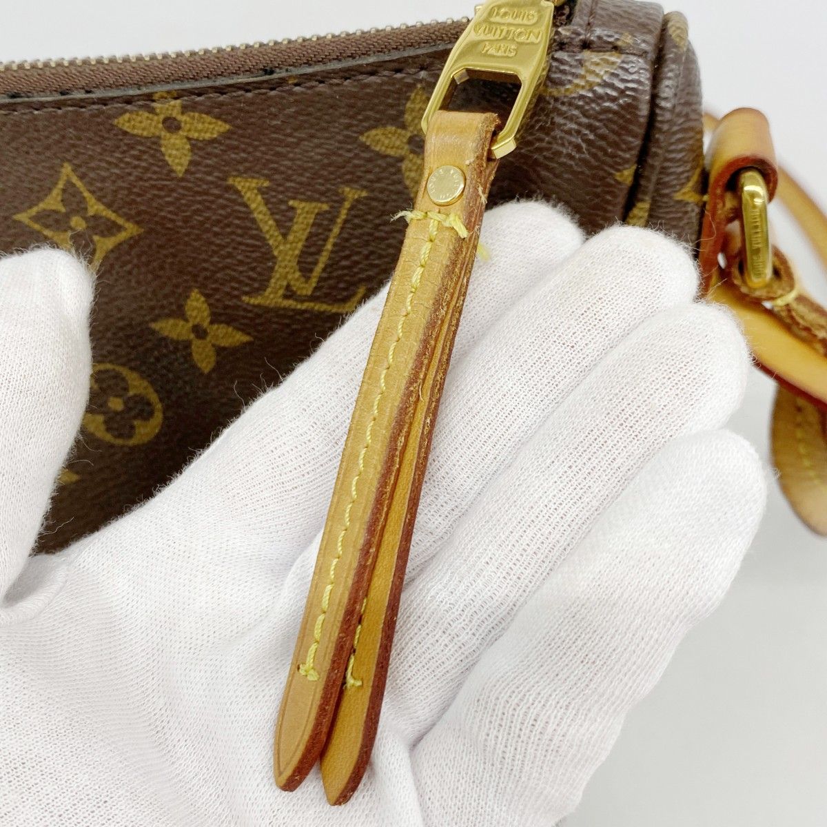 Louis Vuitton Shoulder Bag Monogram Mabillon Brown — view 9
