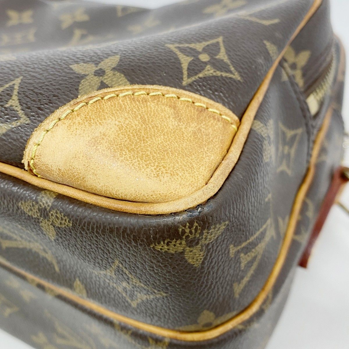 Louis Vuitton Shoulder Bag Monogram Nile Brown — view 6