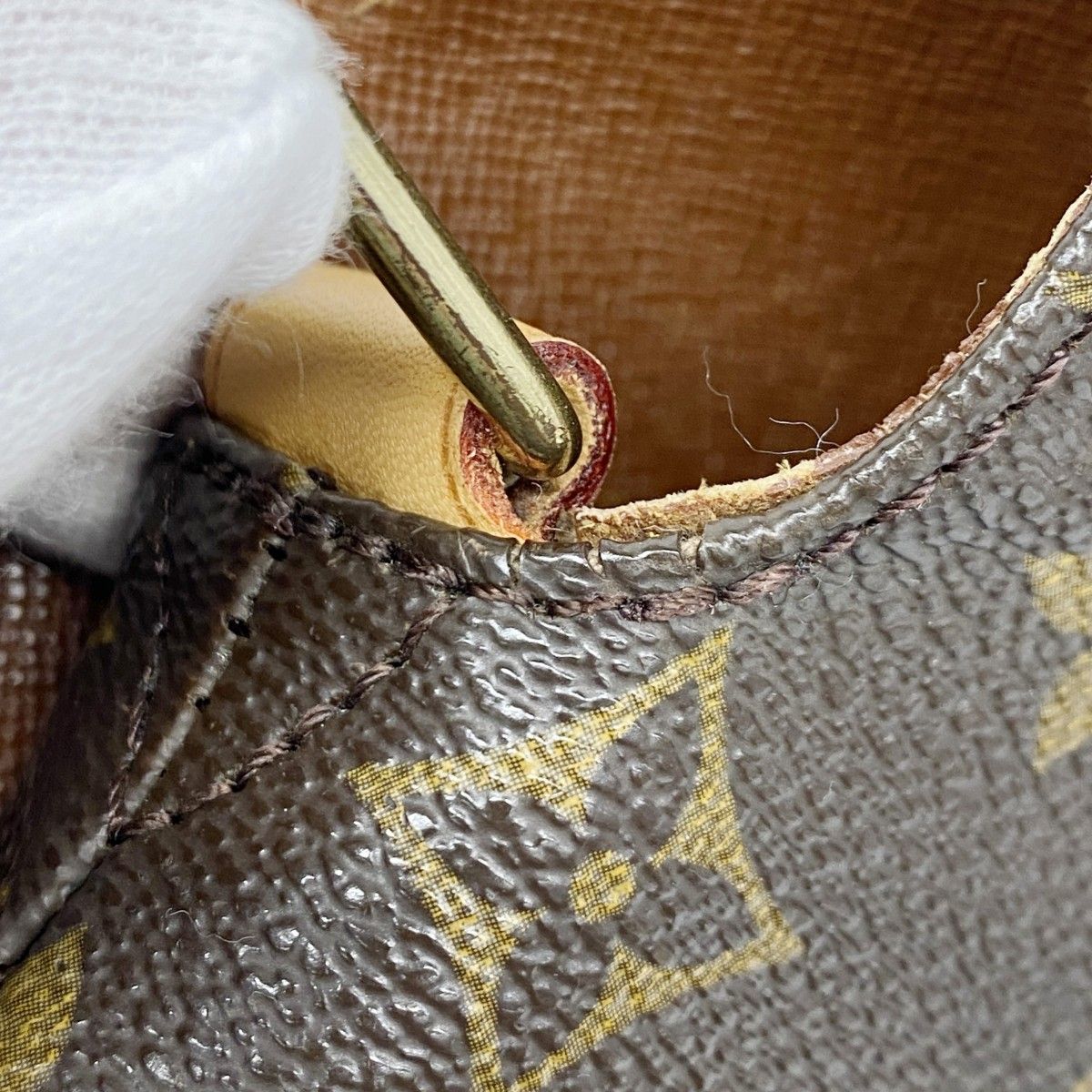 Louis Vuitton Shoulder Bag Monogram Musette Brown — view 8