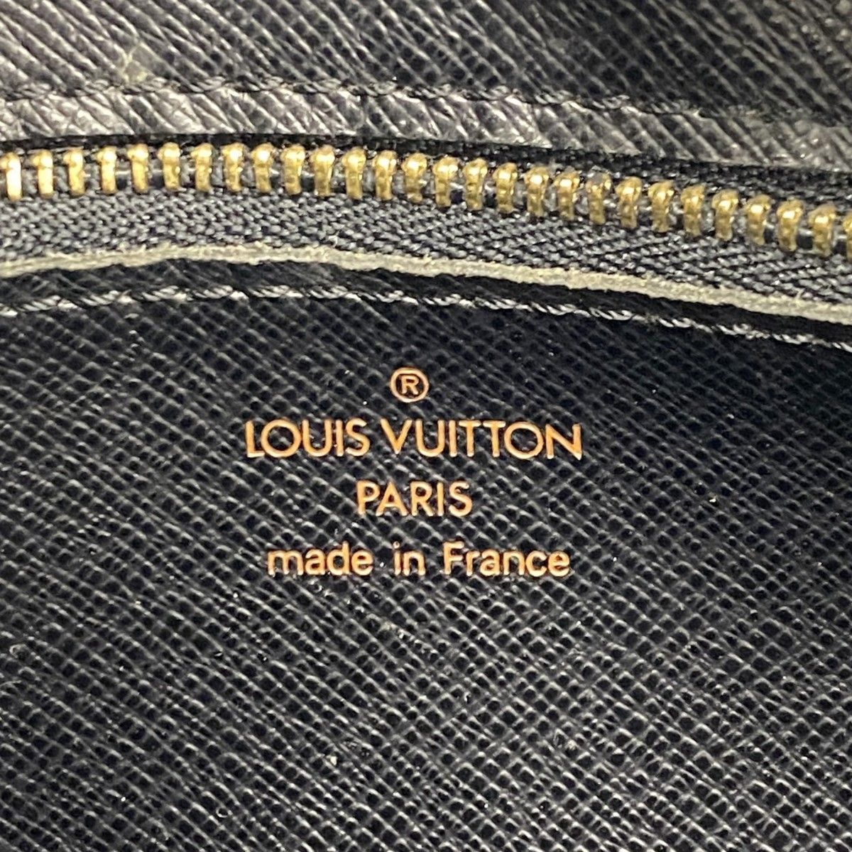 Louis Vuitton Shoulder Bag Epi Trocadero 24 Noir — view 5
