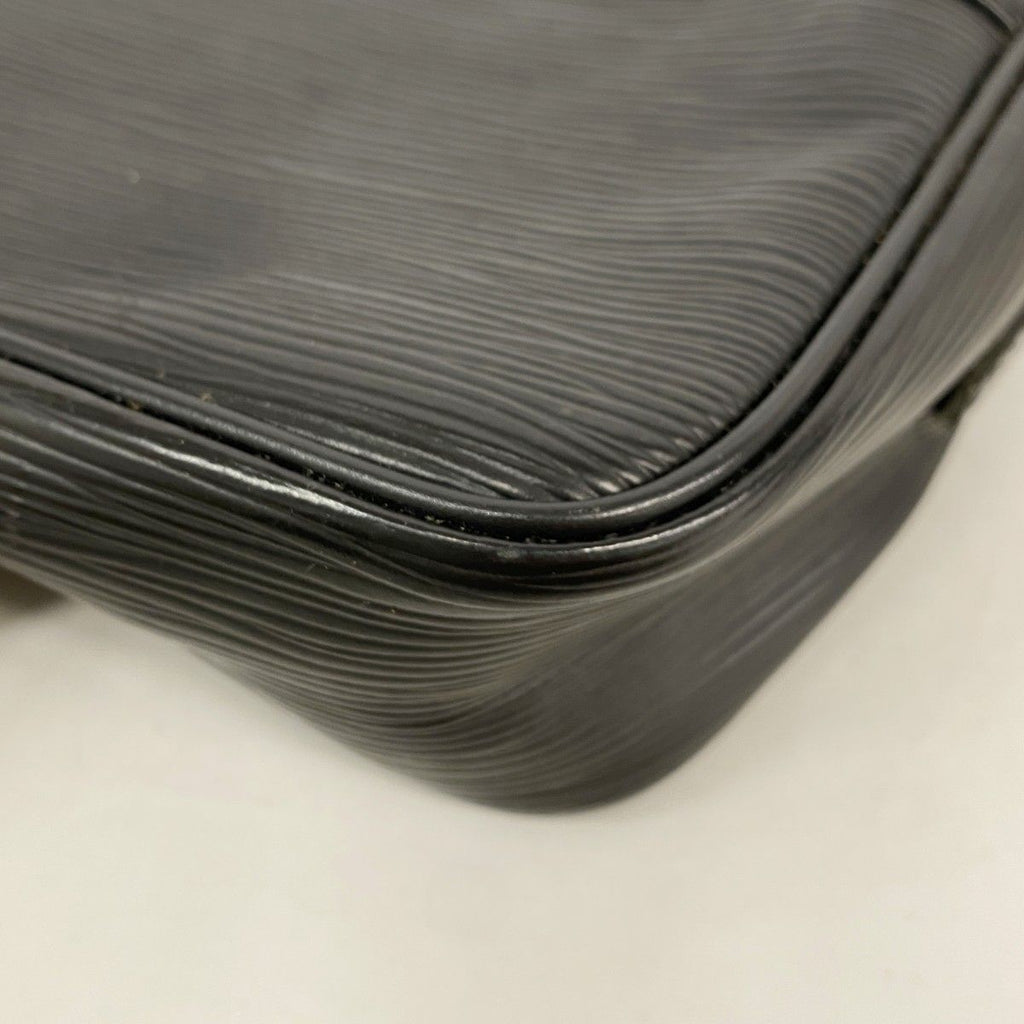 Louis Vuitton Shoulder Bag Epi Trocadero 24 Noir — view 8