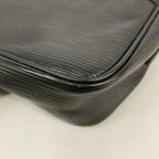 Louis Vuitton Shoulder Bag Epi Trocadero 24 Noir — view 8