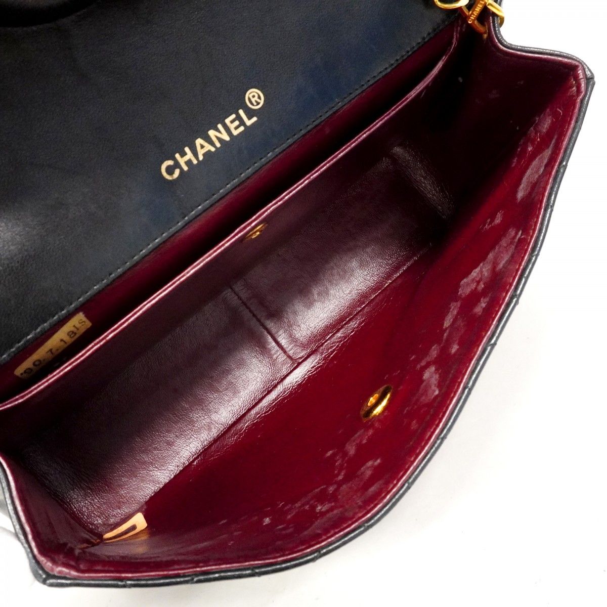 Chanel Shoulder Bag Quilted Lambskin Black Gold — view 4