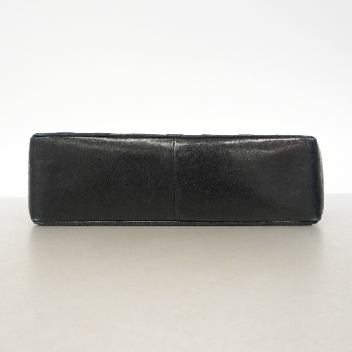 Chanel Shoulder Bag Quilted Lambskin Black Gold — view 3