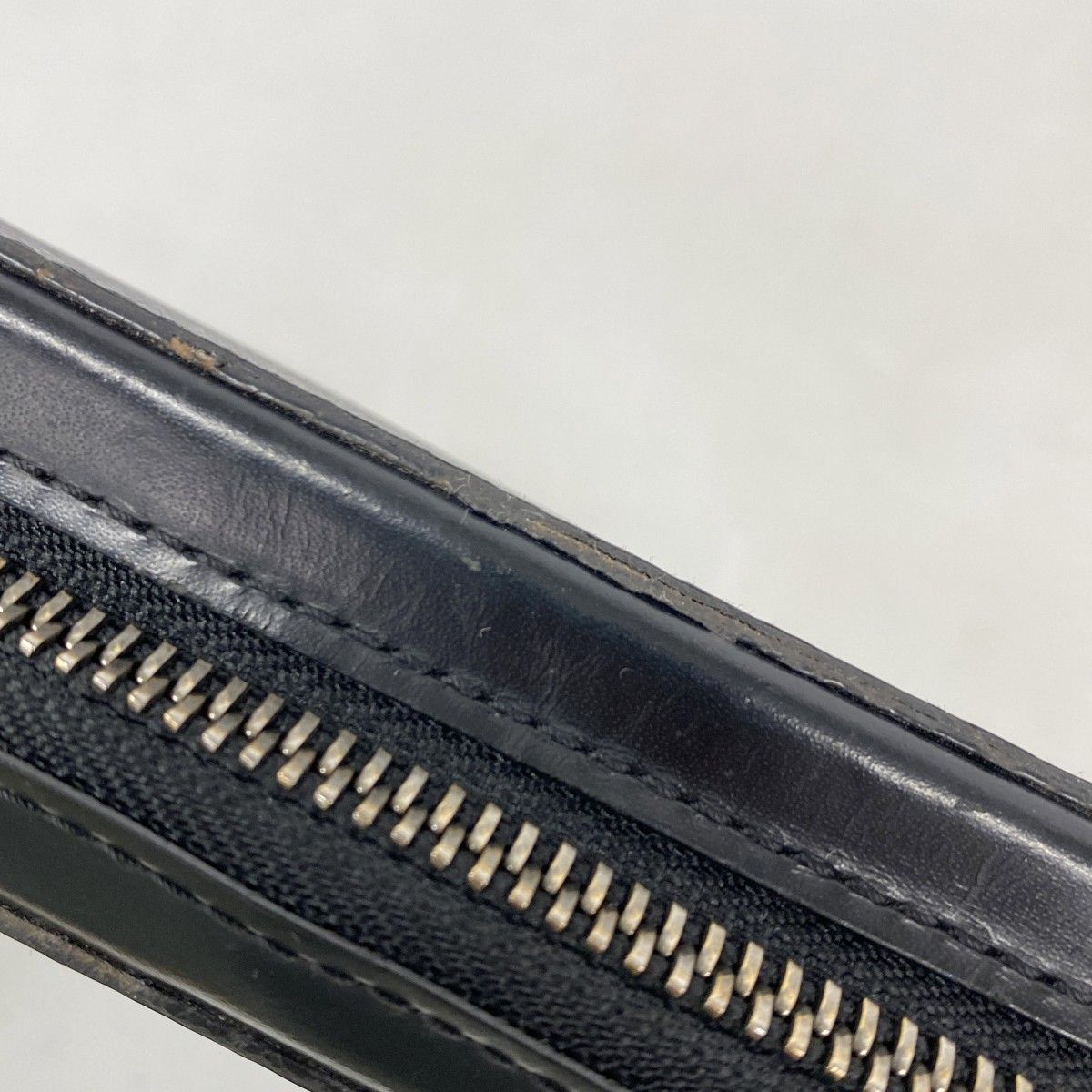 Louis Vuitton Wallet Monogram Eclipse Zippy XL Black — view 7