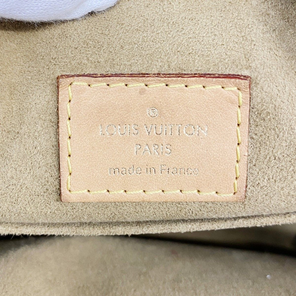 Louis Vuitton Shoulder Bag Monogram Boite Chapel MM Brown — view 5