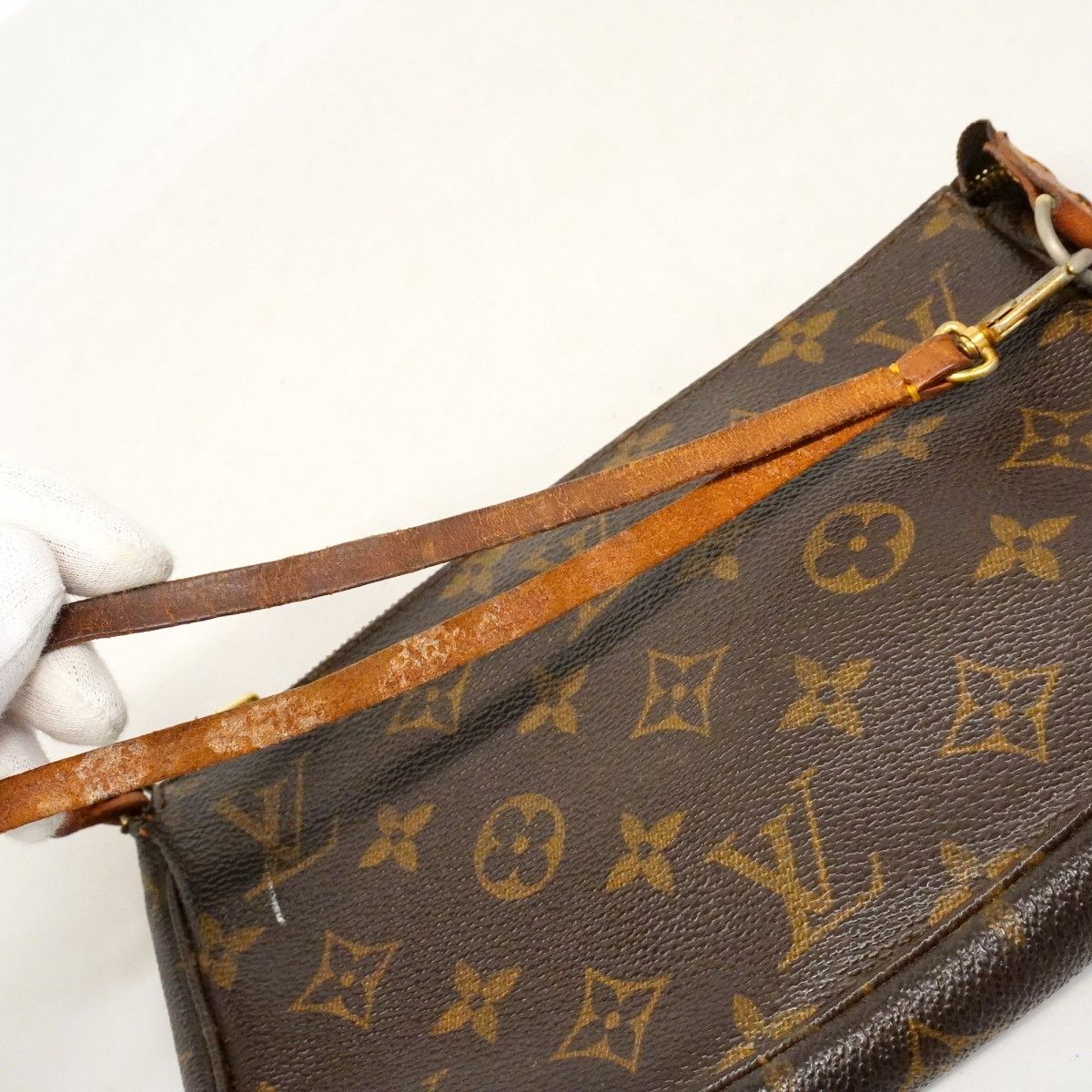 Louis Vuitton Pouch Monogram Pochette Brown — view 6