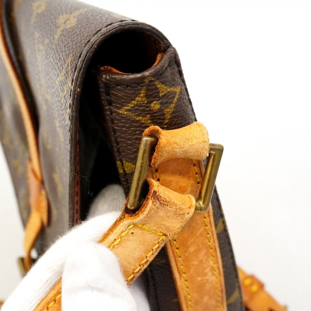 Louis Vuitton Shoulder Bag Monogram Cite GM Brown — view 8