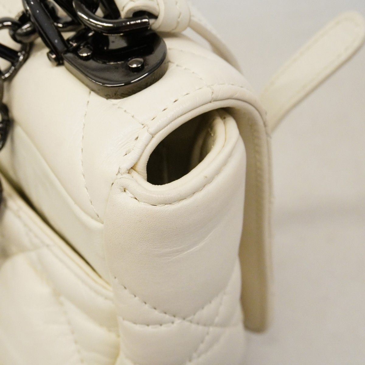 Dior Shoulder Bag Cannage Caro Leather White — view 7