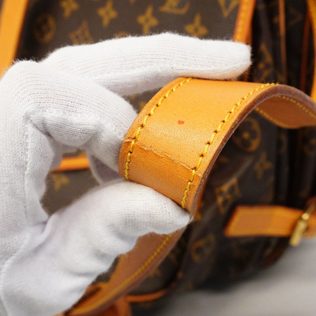 Louis Vuitton Shoulder Bag Monogram Saumur 35 Brown — view 6