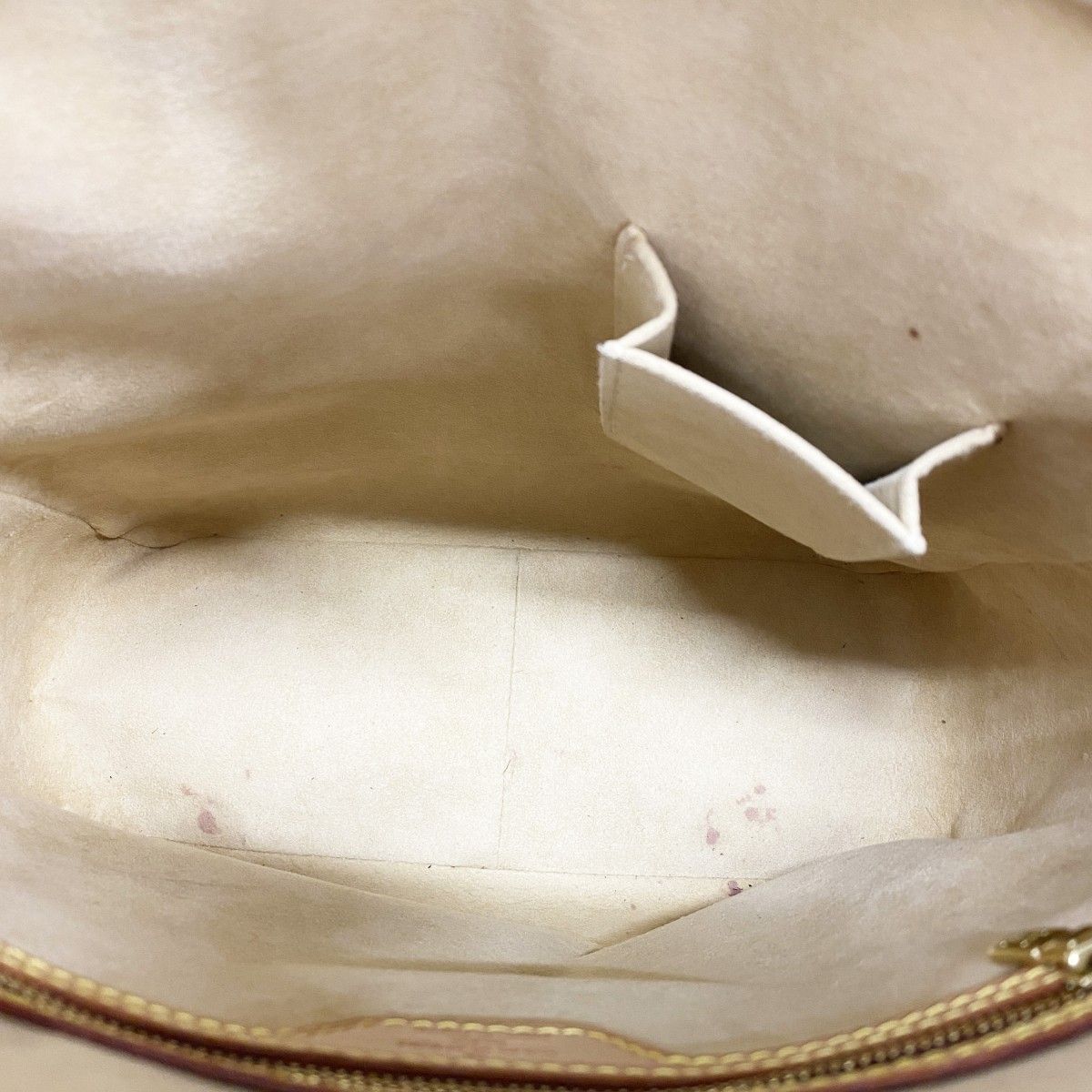 Louis Vuitton Shoulder Bag Monogram Looping GM Brown — view 4