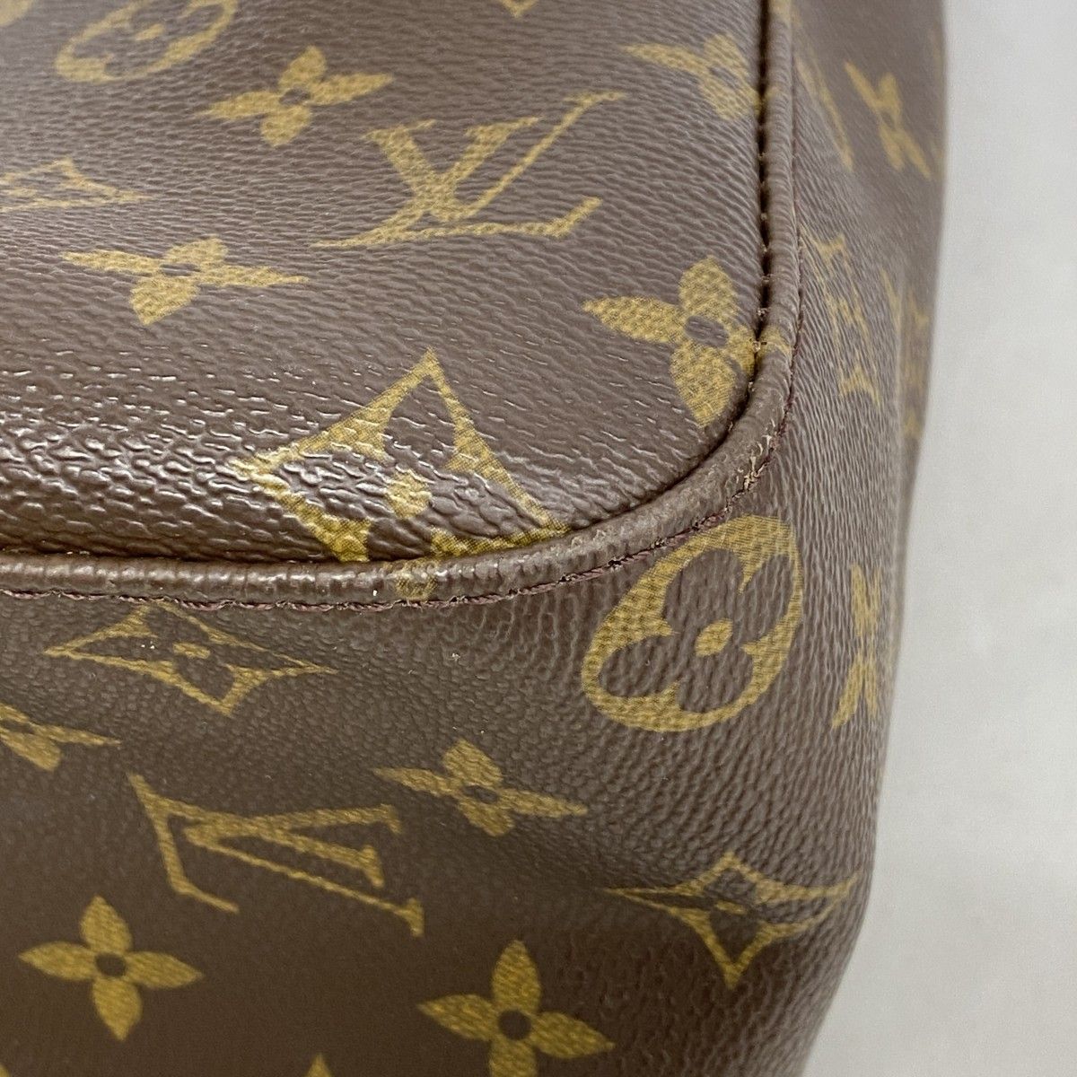 Louis Vuitton Shoulder Bag Monogram Looping GM Brown — view 6