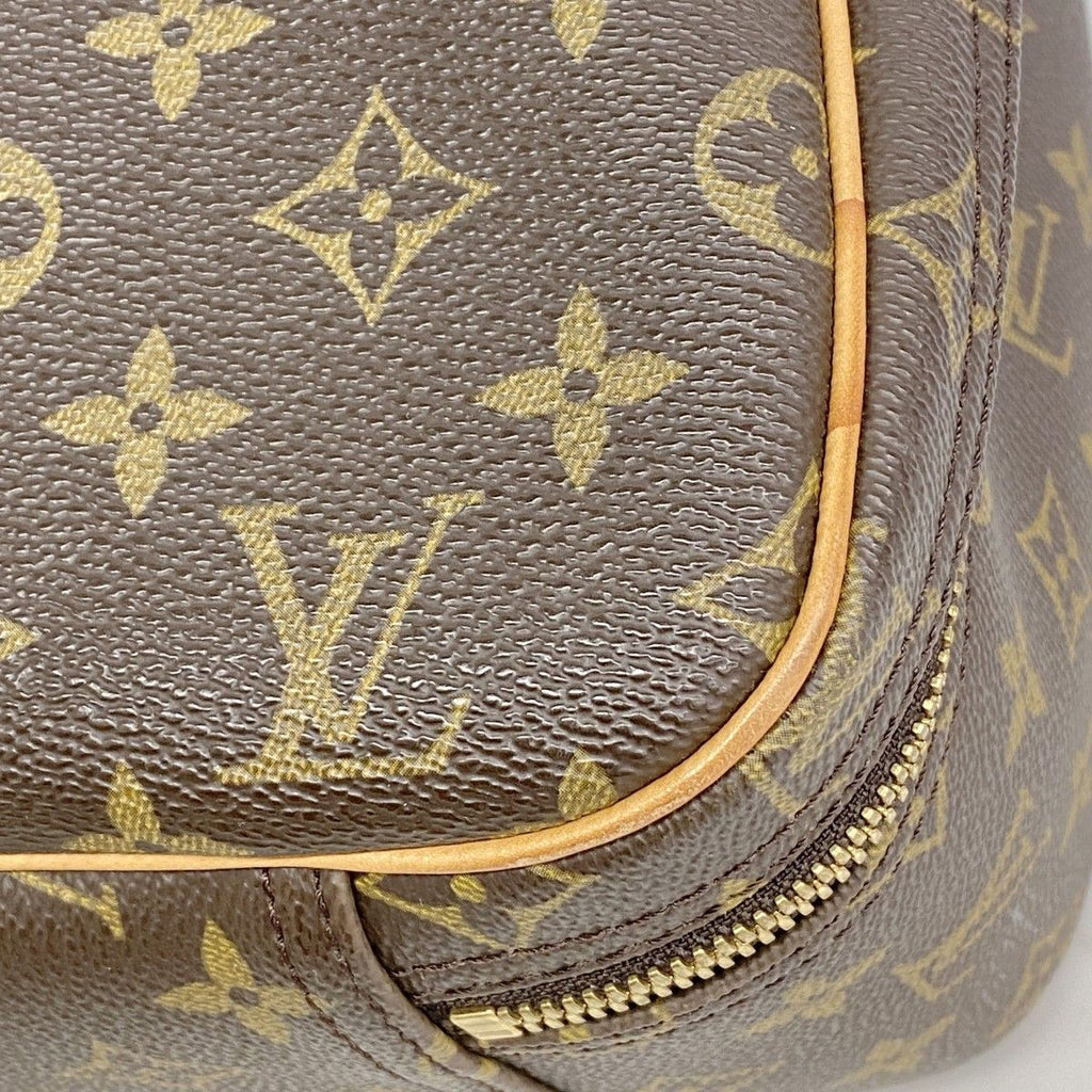 Louis Vuitton Handbag Monogram Excursion Brown — view 6