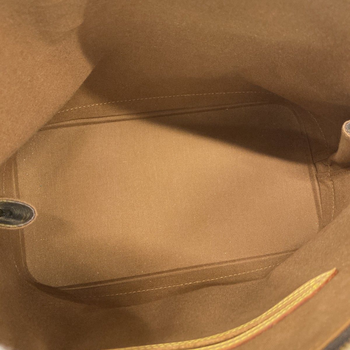 Louis Vuitton Handbag Monogram Alma Brown — view 4