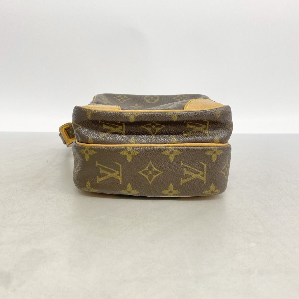 Louis Vuitton Shoulder Bag Monogram Amazon Brown — view 3