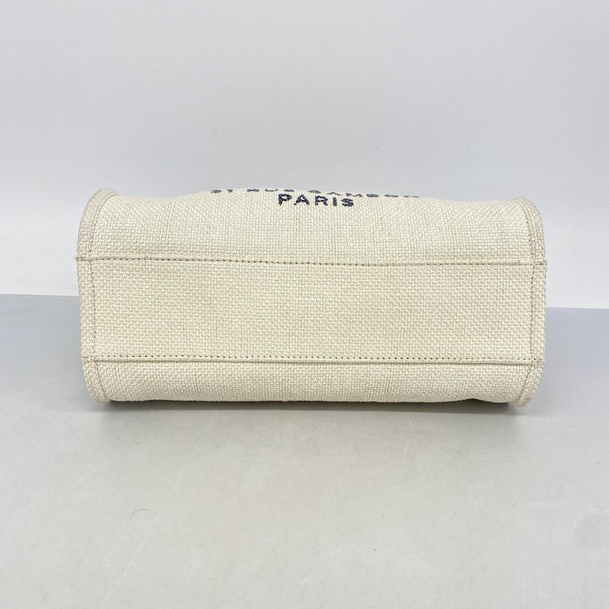Chanel Chain Tote Deauville Straw Ivory Navy Silver — view 3