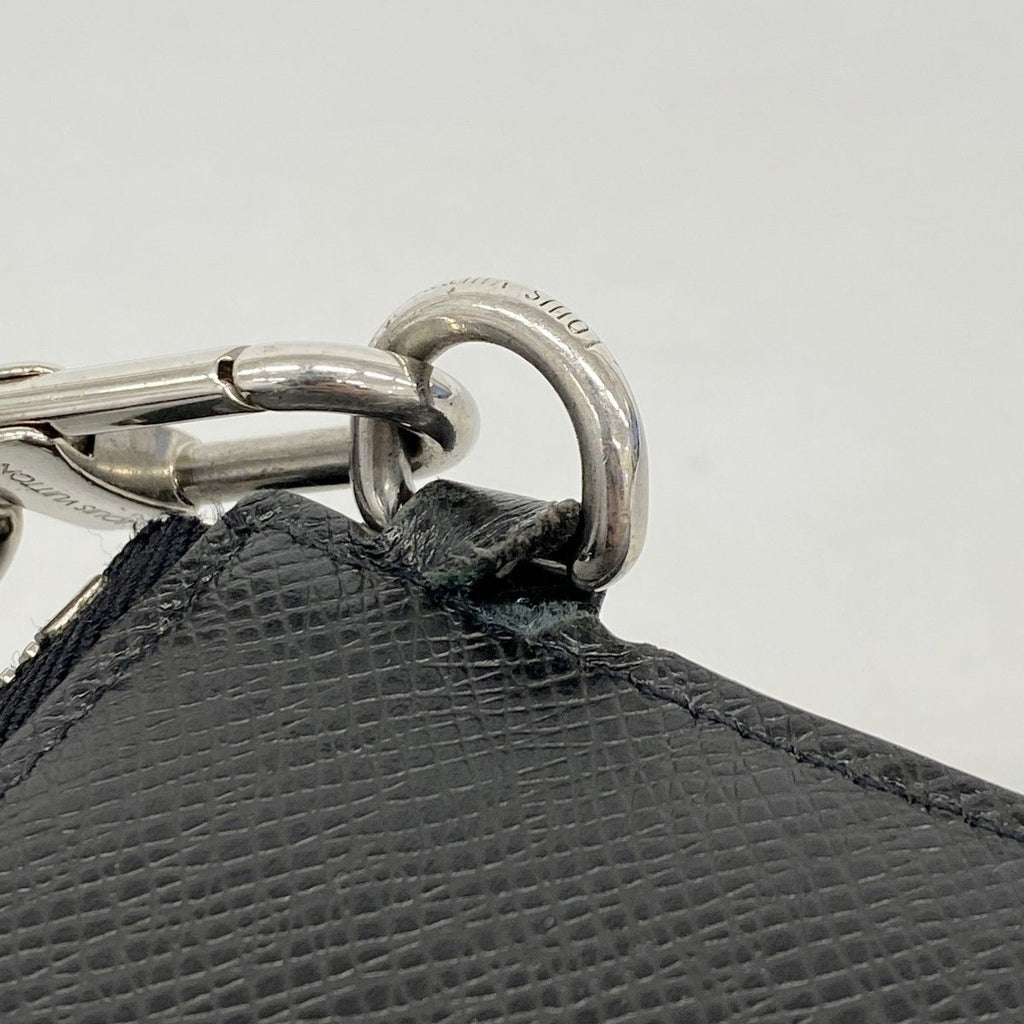 Louis Vuitton Wallet Taiga Zippy Dragonne Noir — view 5
