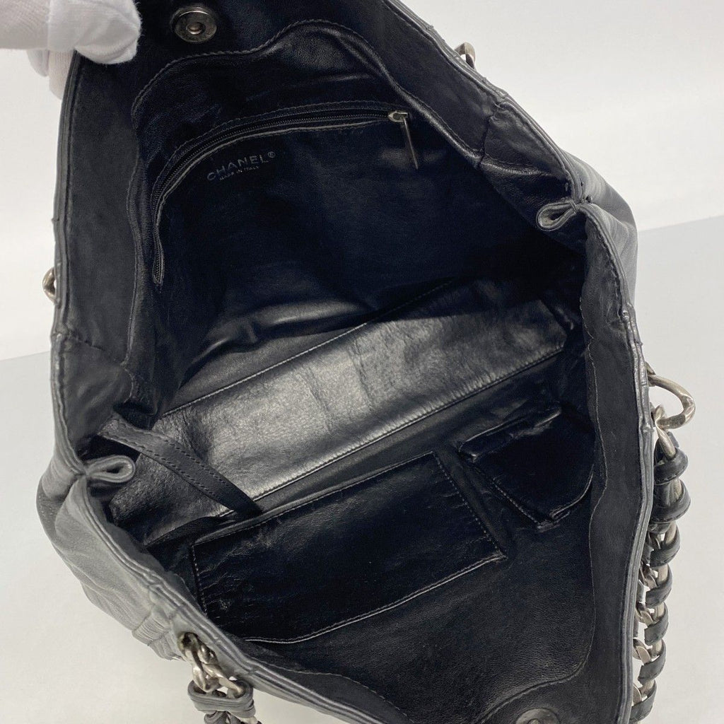 Chanel Chain Tote Leather Black Silver — view 4