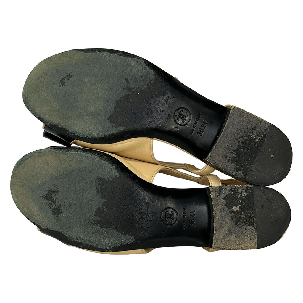 Chanel Sandals 36.5 C Beige Black Ribbon Leather — view 4