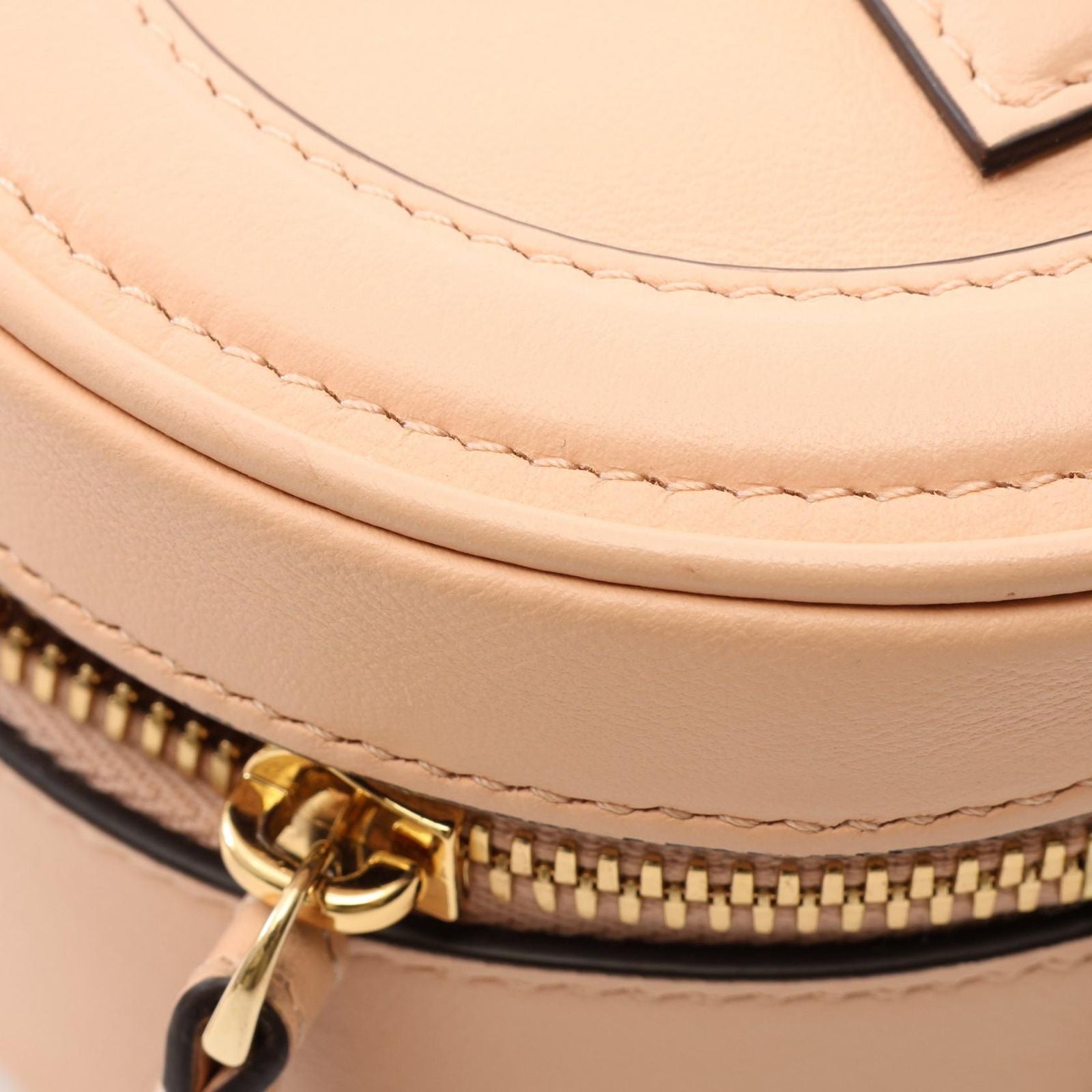 Fendi O-rock Small Camera Bag Pink Beige Leather — view 5