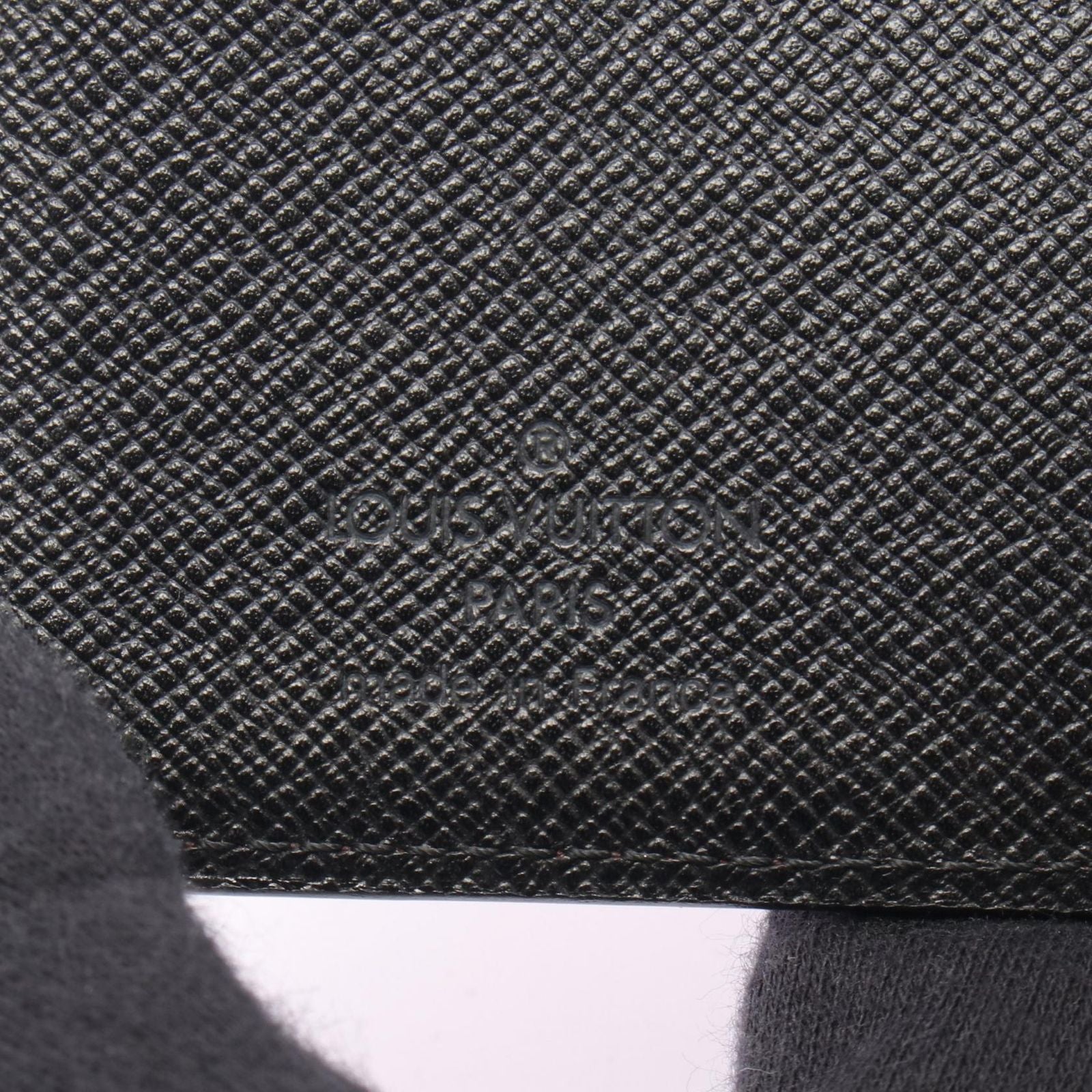 Louis Vuitton Notebook Cover Ajeda Mini Castienred Leather Agenda — view 4