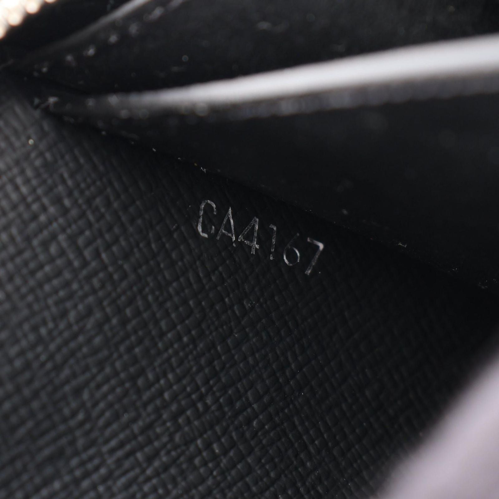 Louis Vuitton Round Wallet Dandy Noir Leather — view 6