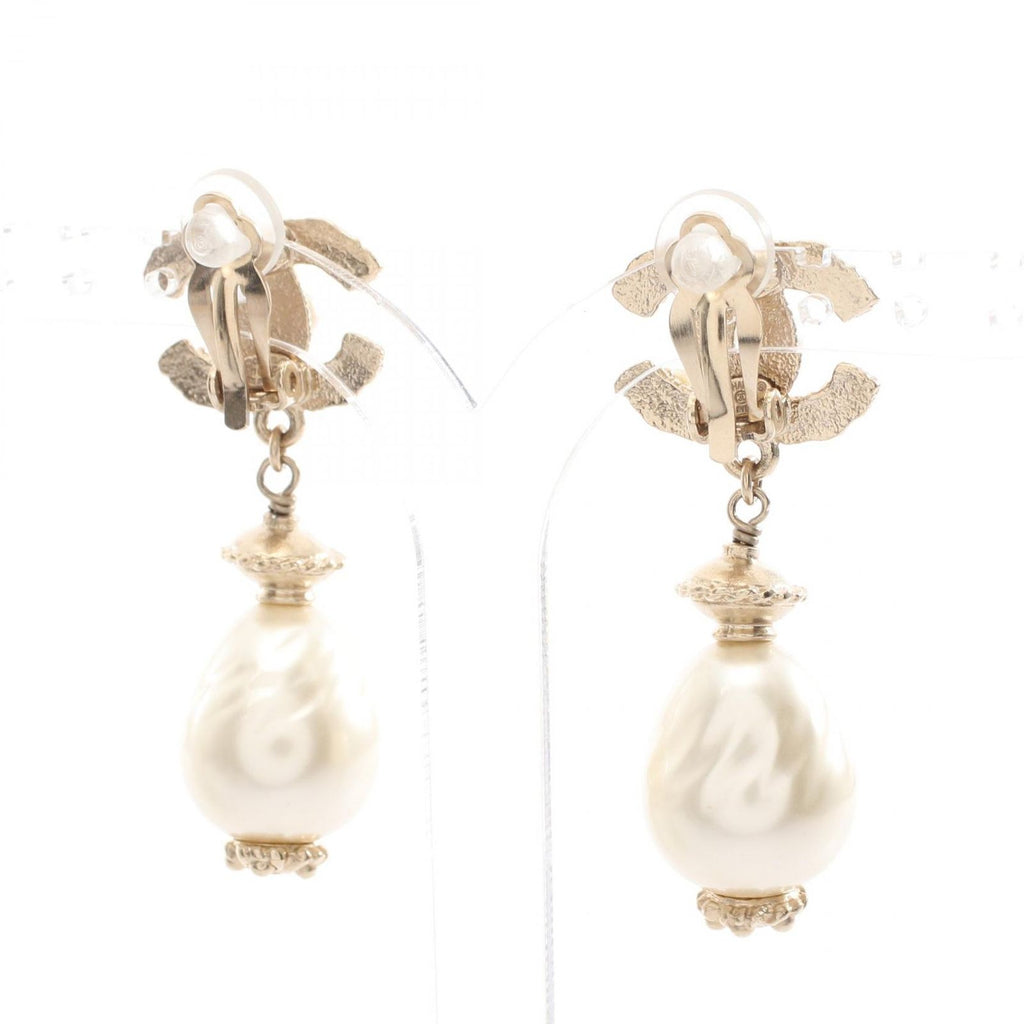 Chanel Earrings Swing Pearl CC Logo — view 2