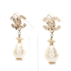 Chanel Earrings Swing Pearl CC Logo — view 2