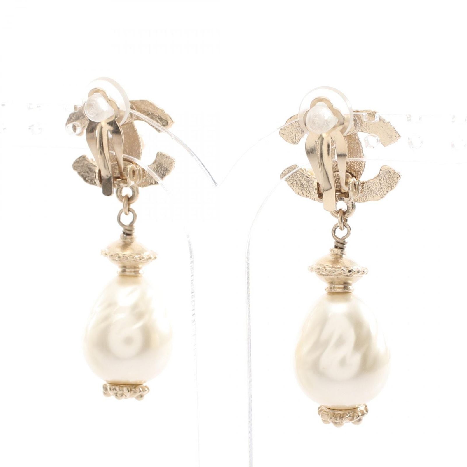 Chanel Earrings Swing Pearl CC Logo — view 2