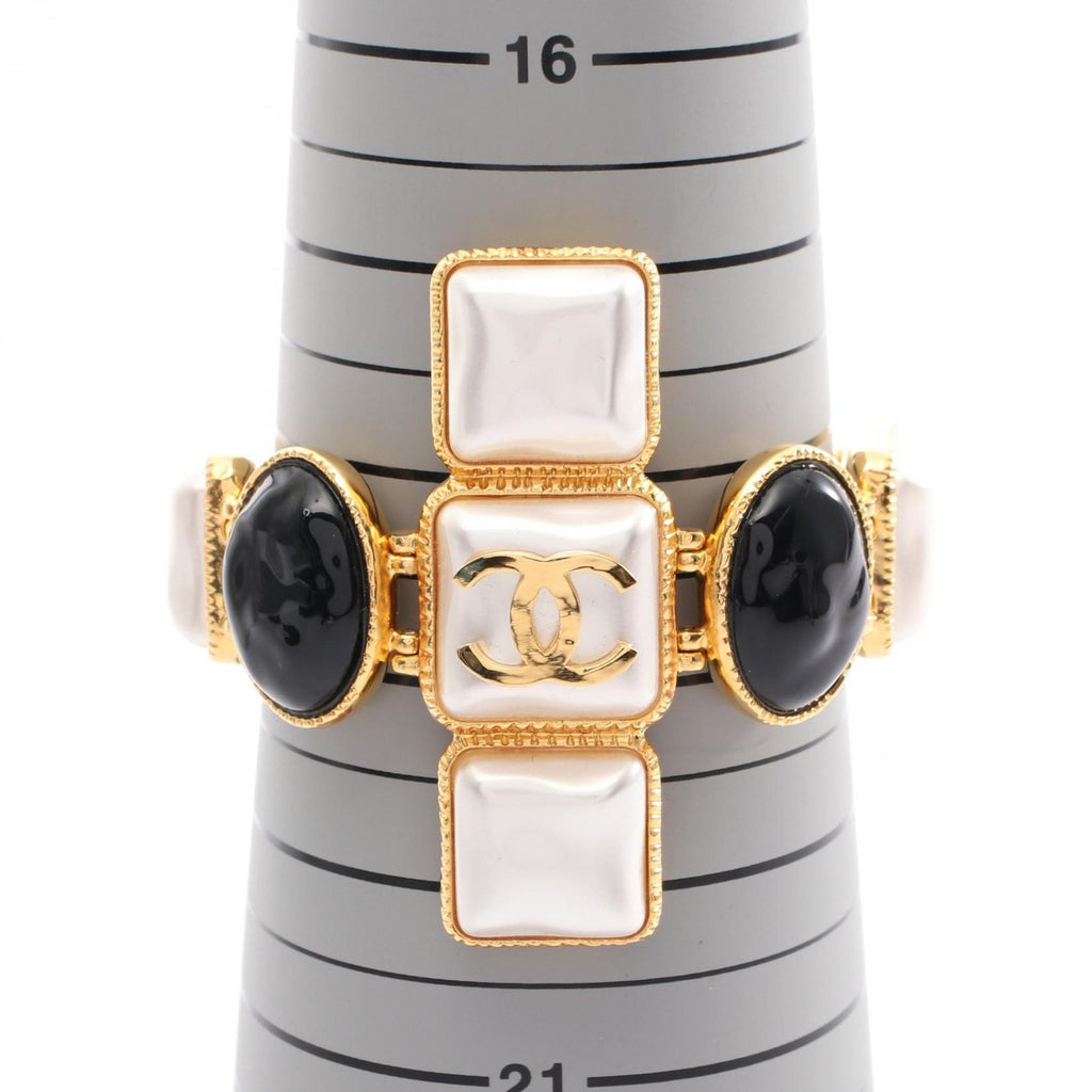 Chanel Bracelet CC Logo Gripoix — view 4