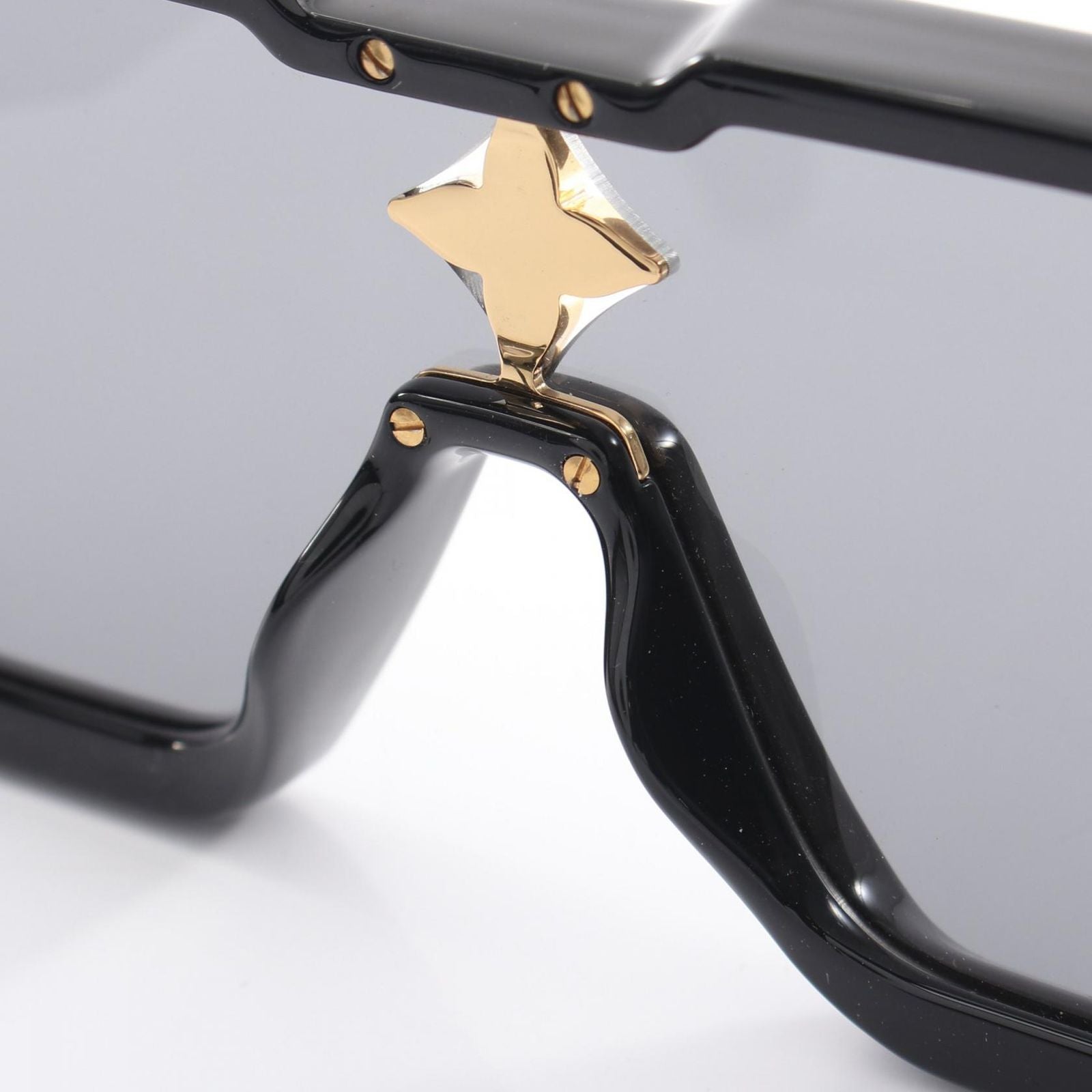 Louis Vuitton Sunglasses Cyclone Eyewear — view 5