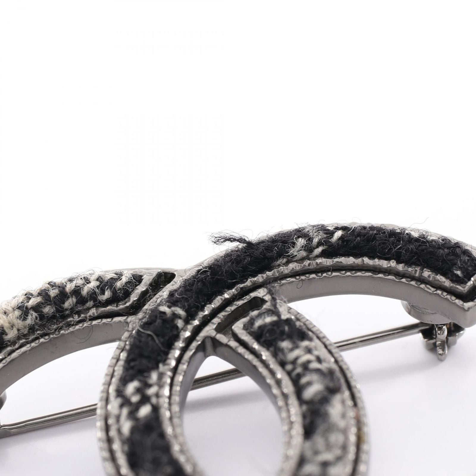 Chanel Brooch CC Logo Stainless Steel — view 5