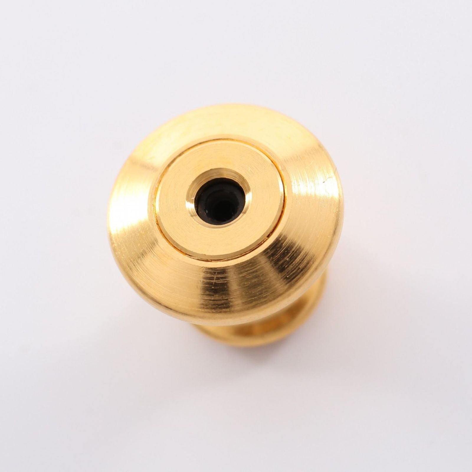Chanel Brooch 24k CC Logo — view 5
