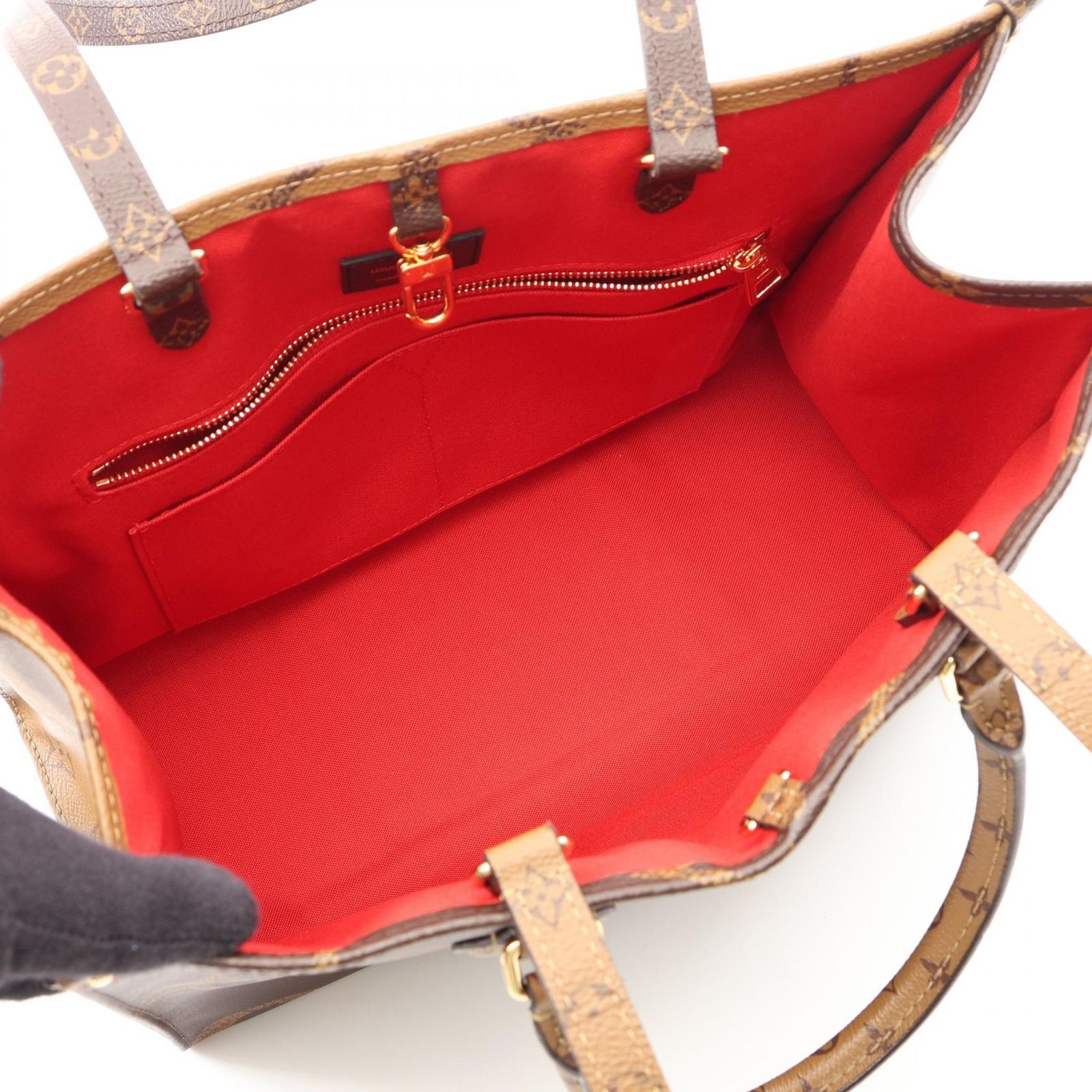 Louis Vuitton Tote On The Go MM 2-Way Canvas — view 3