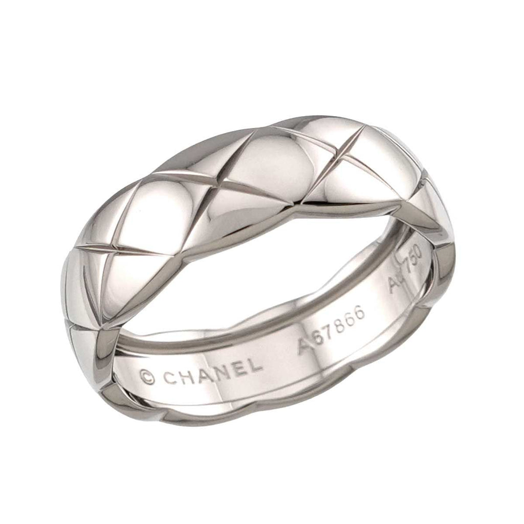 Chanel Coco Crush 62 Ring 18k WG White Gold 750 Quilted Certificate — view 5