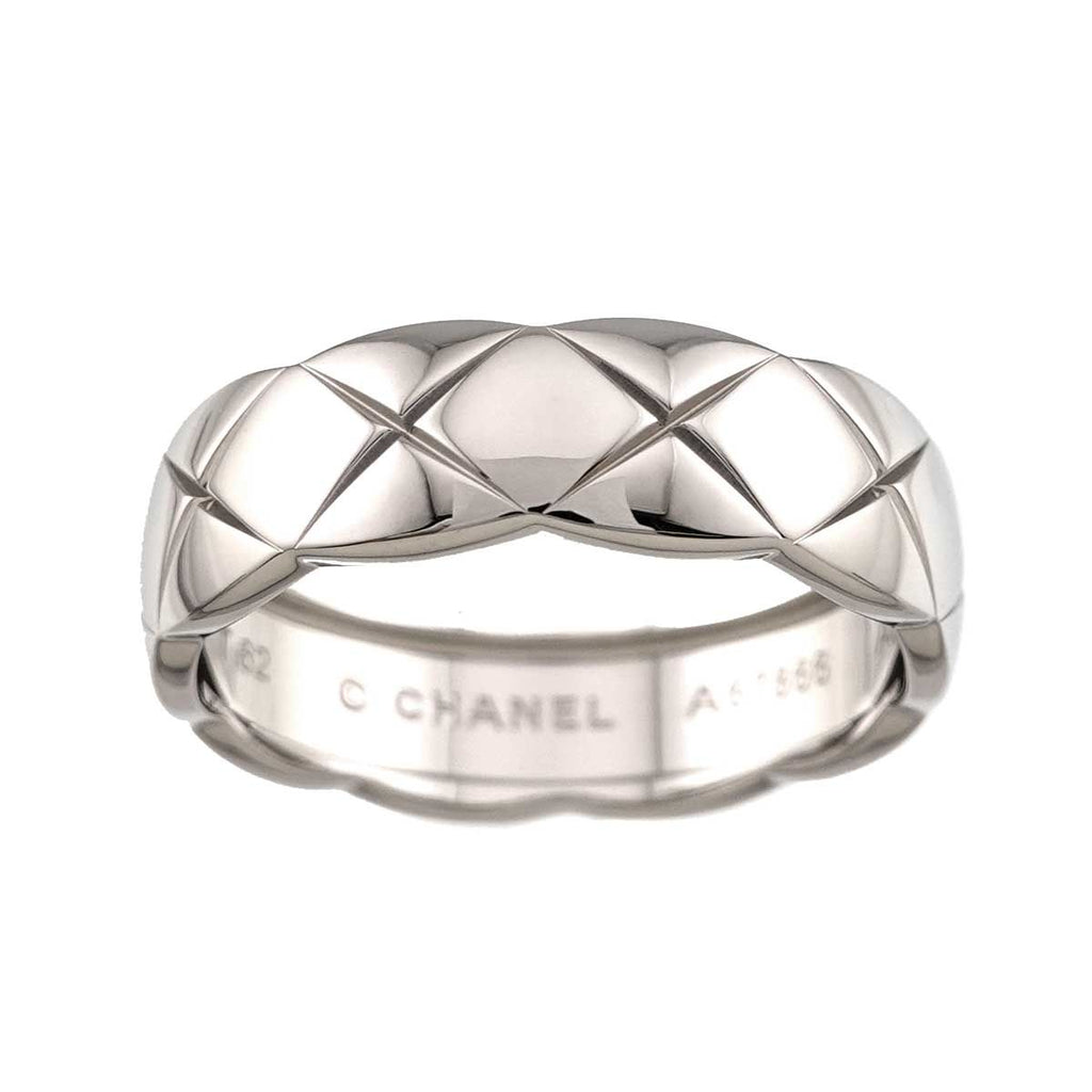 Chanel Coco Crush 62 Ring 18k WG White Gold 750 Quilted Certificate — view 2