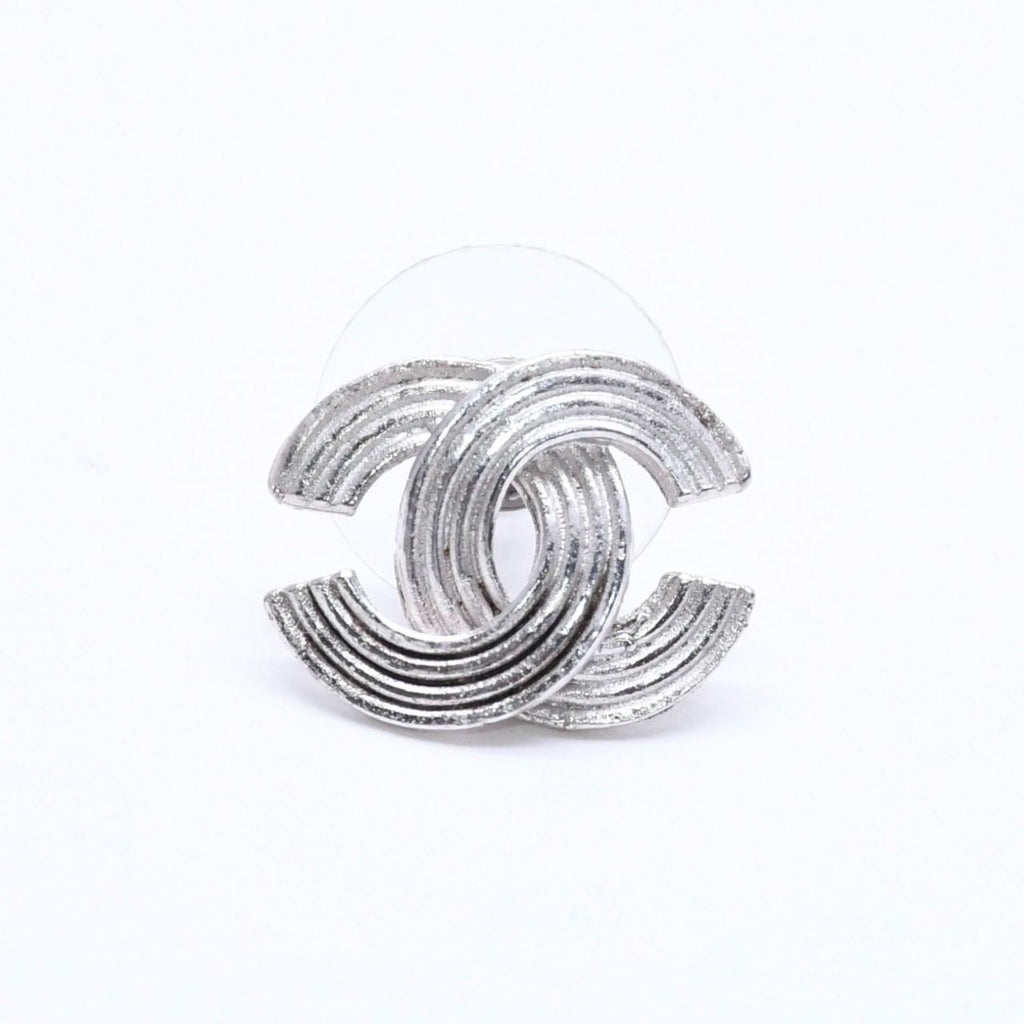 Chanel CC Logo Single Earrings 00 Metal Silver