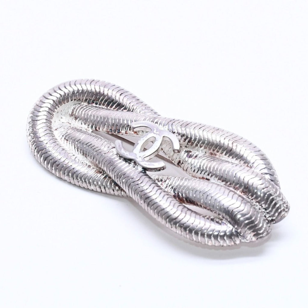 Chanel CC Logo Brooch Rope Motif 97 Metal Silver — view 2
