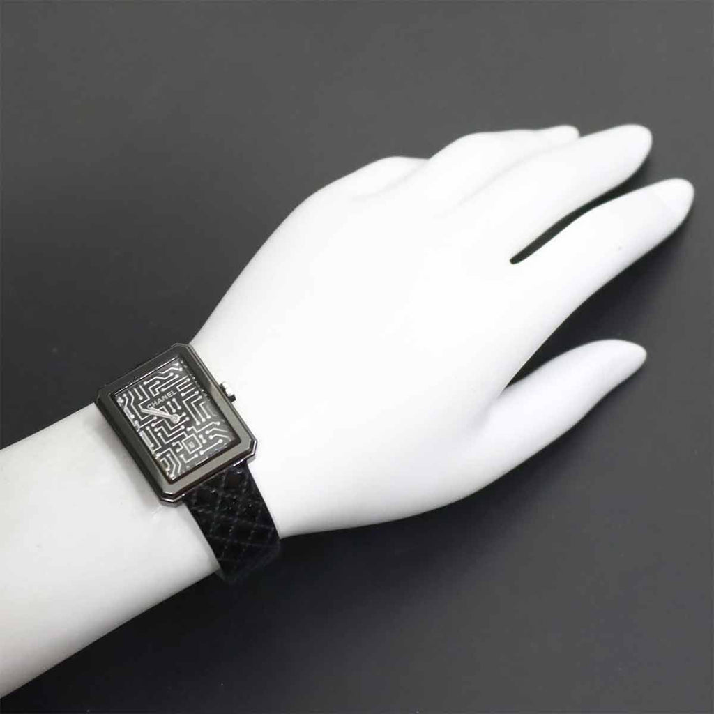 Chanel Boy Friend Cyber Data Boys Watch Diamond Date Quartz — view 3