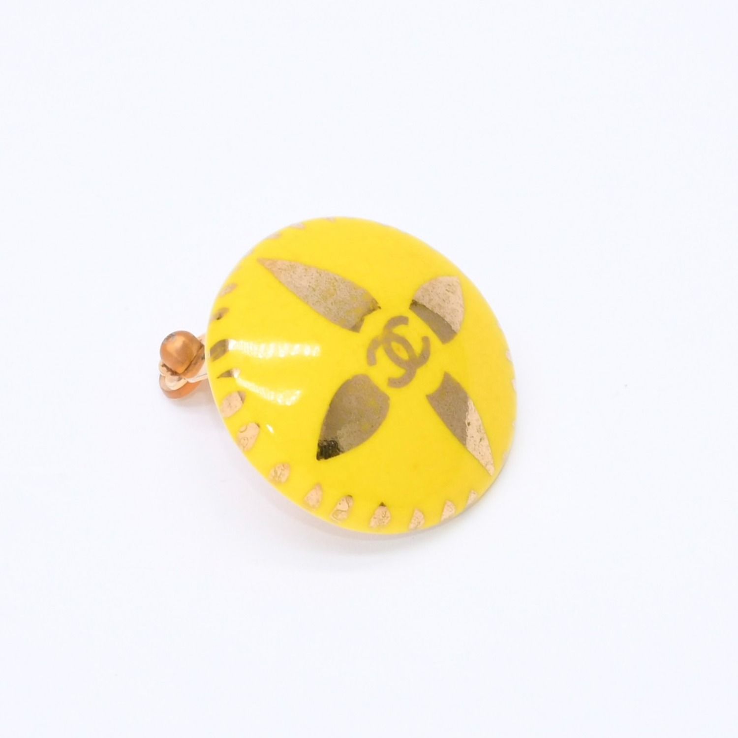 Chanel CC Logo Earrings 97 Resin Metal Gold Yellow — view 3