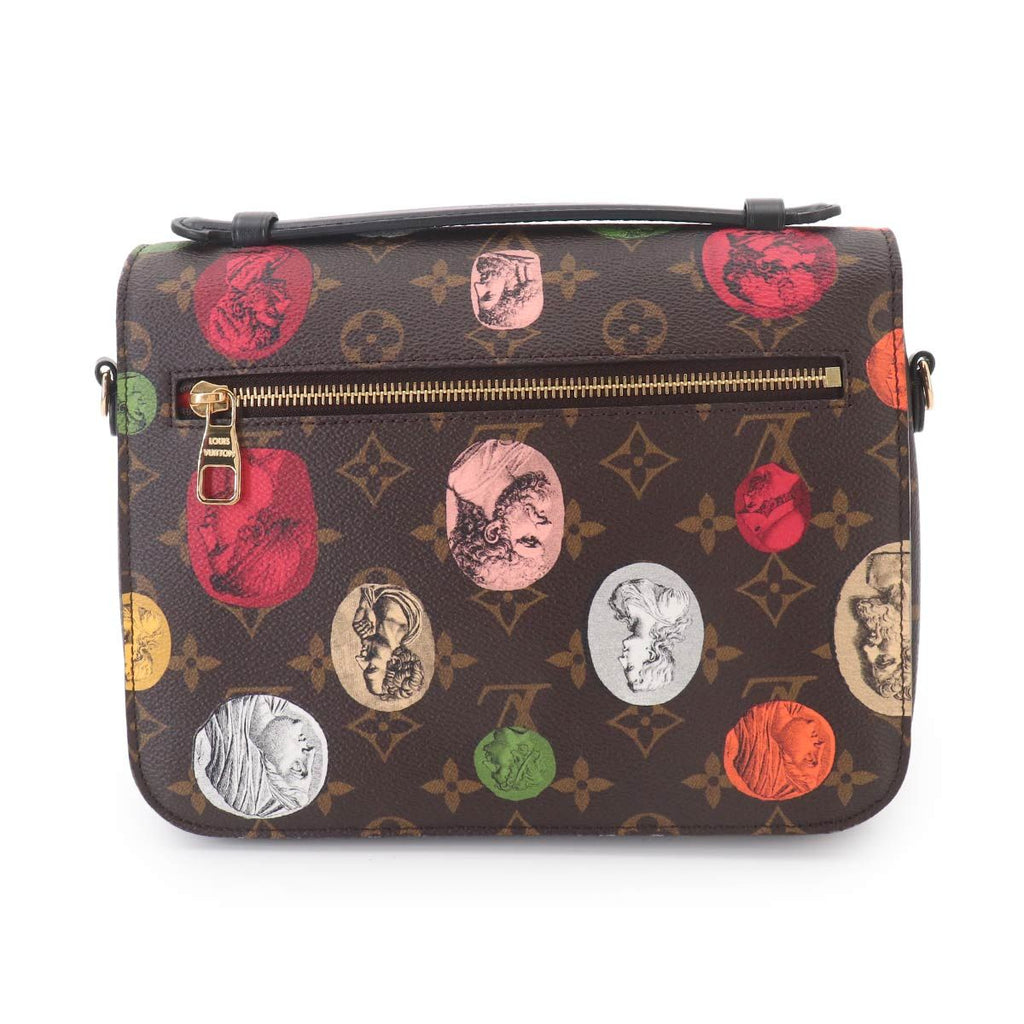 Louis Vuitton Monogram Cameo Pochette Metis MM 2-Way — view 2