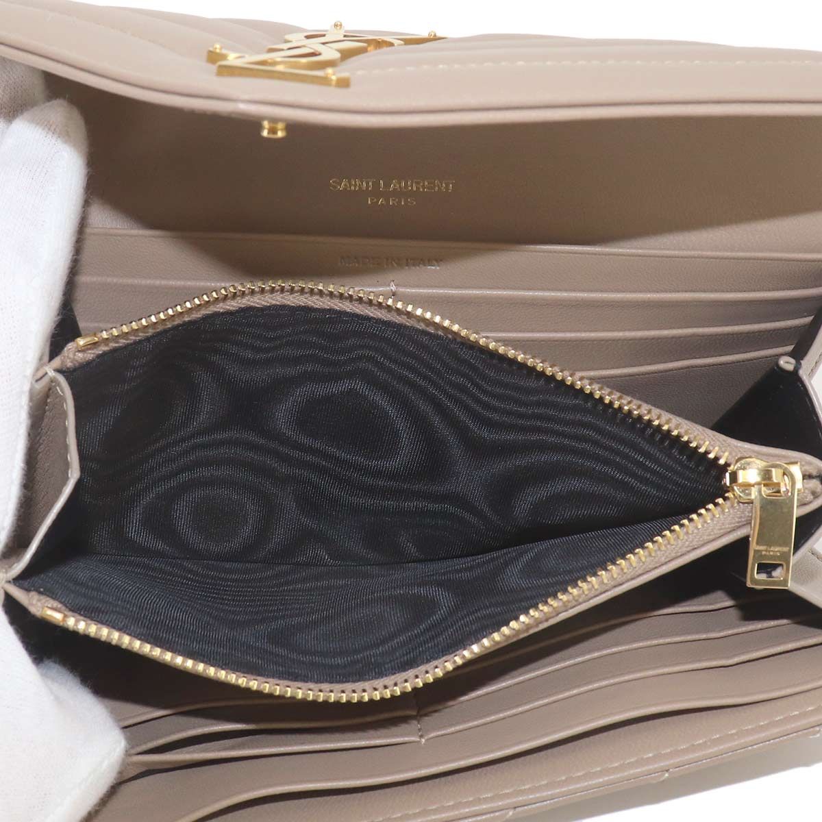 Saint Laurent Paris Monogram Large Flap Wallet Bifold Leather — view 8