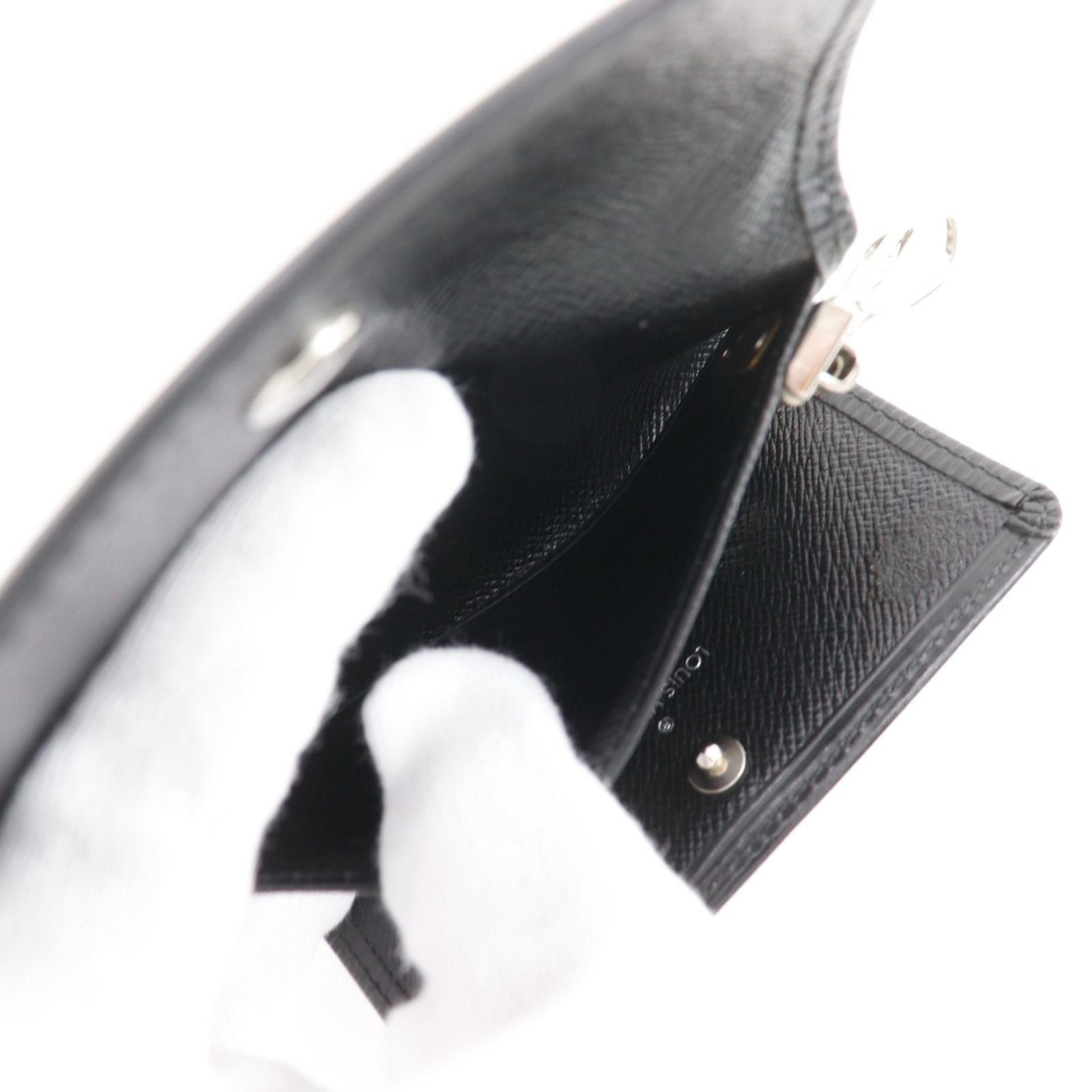 Louis Vuitton Multicles 6 Epi Leather Noir Black Key Case Key Holder — view 7