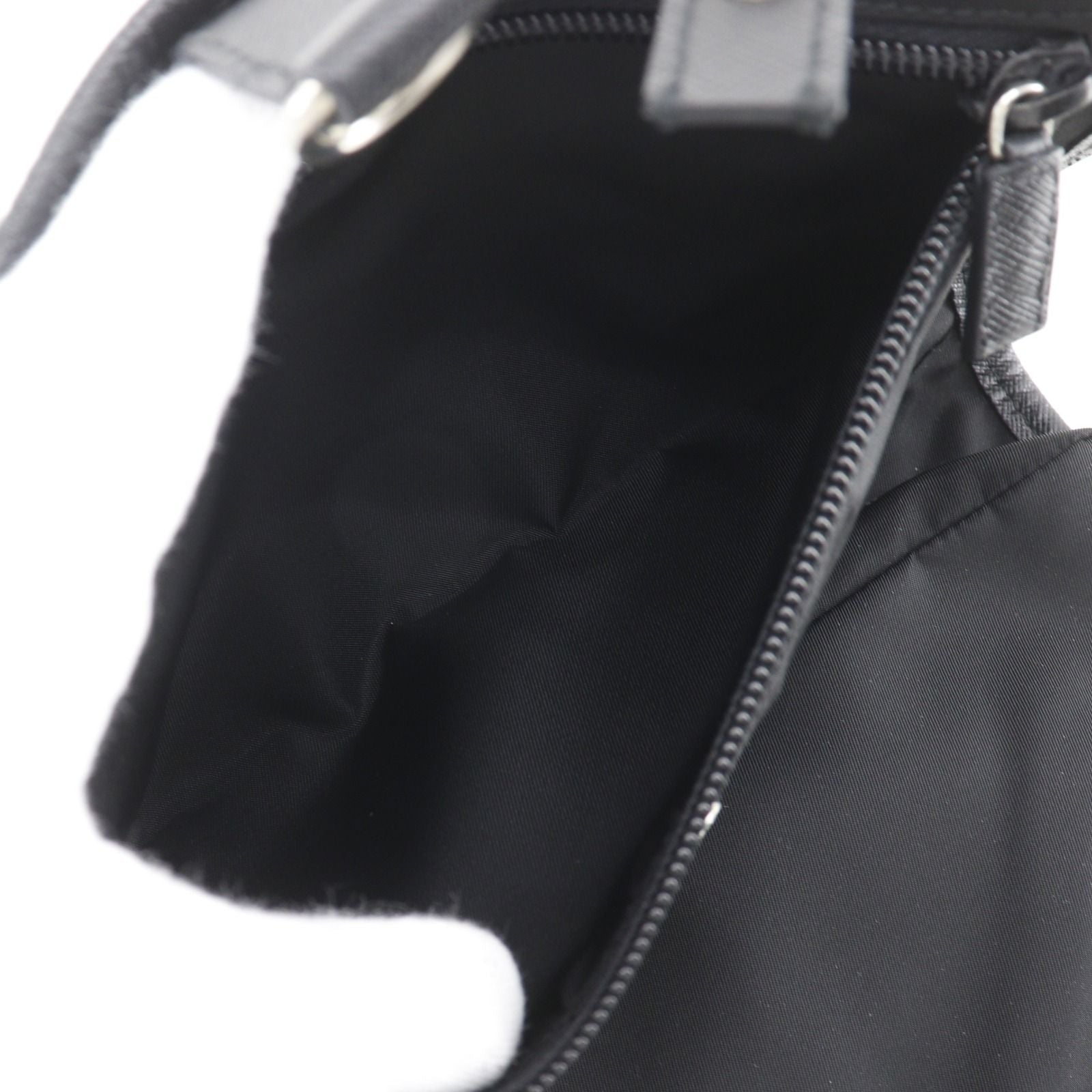 Prada Travel Pouch Nylon Nero Black — view 6