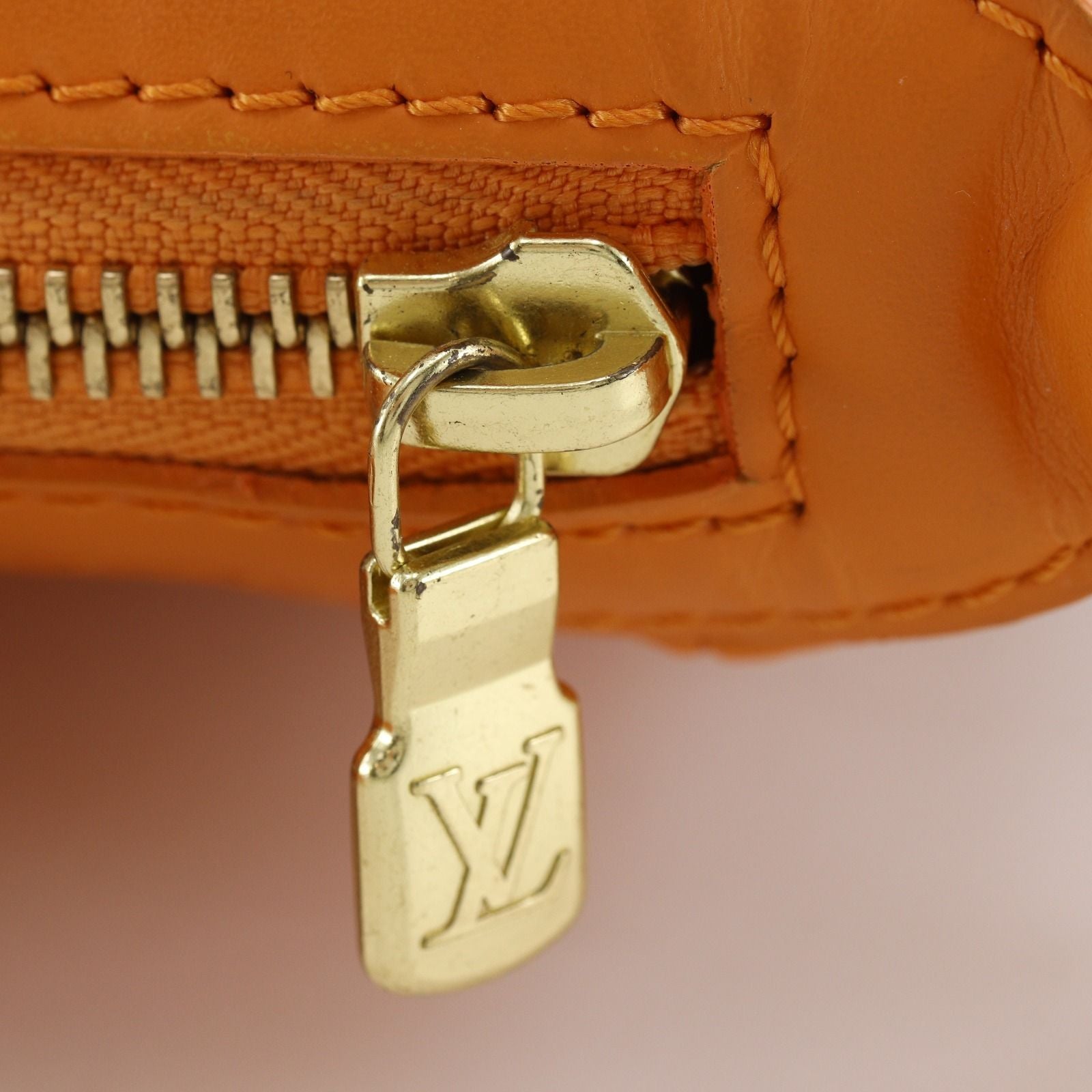 Louis Vuitton Danura PM 2-Way Shoulder Epi Leather Mandarin Orange Handbag — view 8